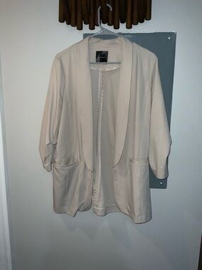 Dynamite Cream Open-Front Blazer Jacket